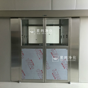 感應(yīng)型雙開移門貨淋室，自動(dòng)開啟和關(guān)閉